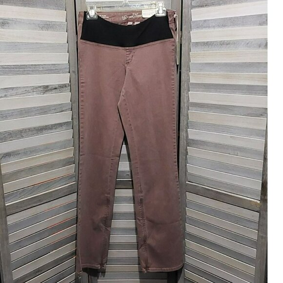 Women's High-Rise Adaptive Bootcut Jeans | Universal Thread™ | 8 - Picture 1 of 12